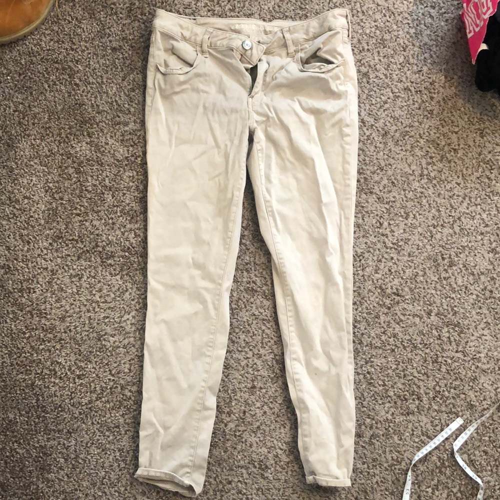 American Eagle khaki jegging